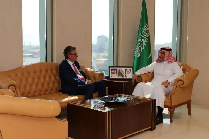 معالي المحافظ يستقبل سفير بلجيكا لدى المملكة السيد باسكال غريكوار